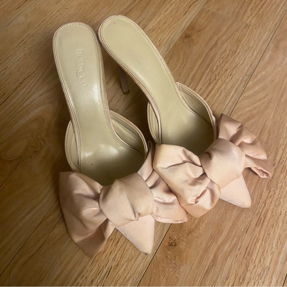 House of CB Beaubelle Blush Oversized Bow Mules - Picture 5 of 16